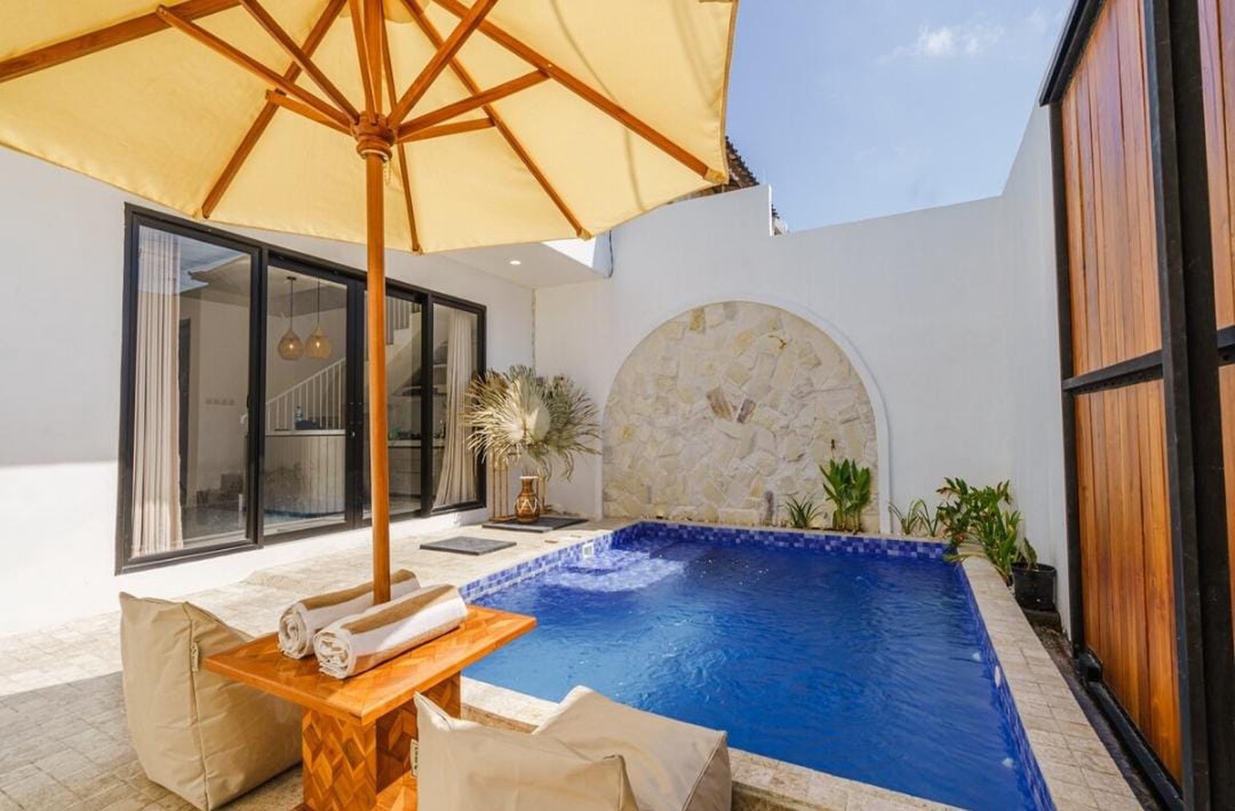 Villa Freehold In Heart Berawa Canggu Bali