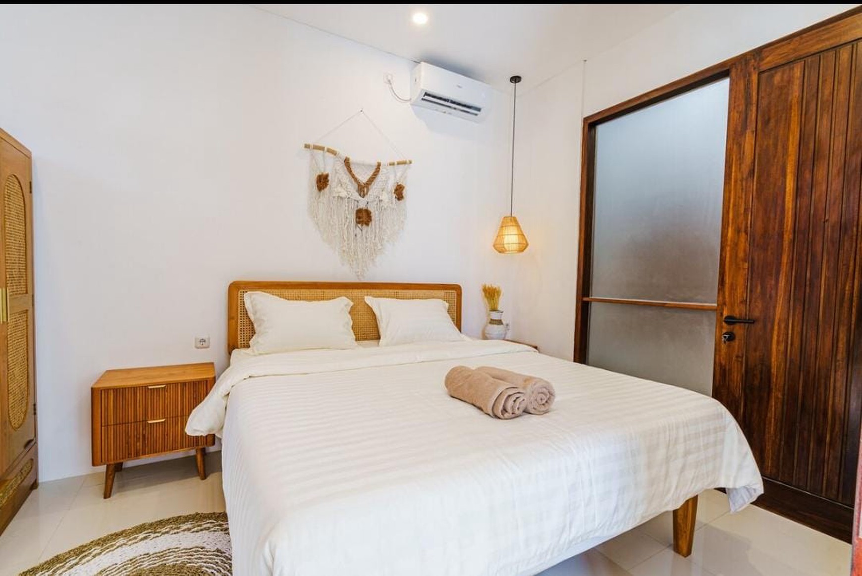 Villa Freehold In Heart Berawa Canggu Bali