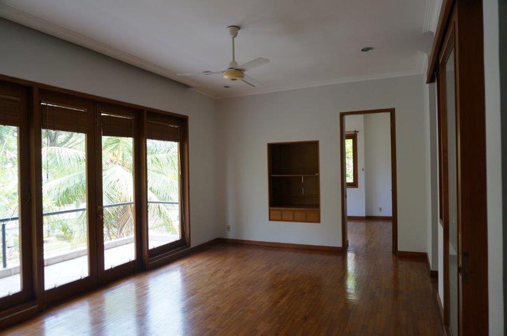 Dijual Rumah di Kemang Jaya - Jakarta Selatan