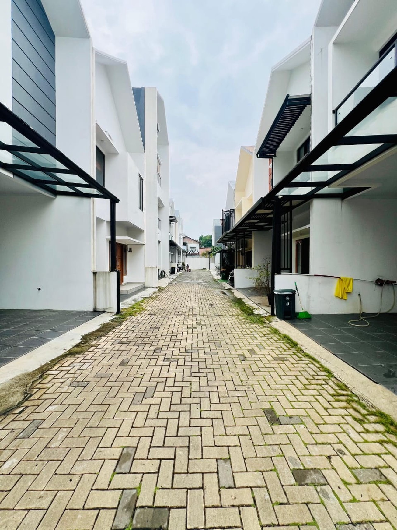 Dijual Rumah Full Furnished di Cilandak Jakarta Selatan