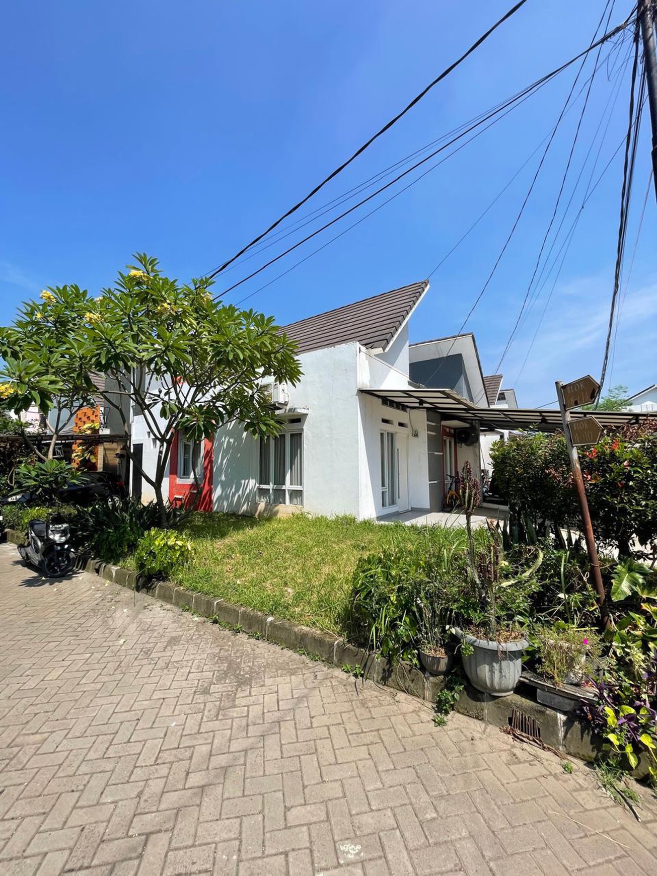 Rumah Siap Huni dengan Hunian Nyaman dan Asri di @Pondok Aren, Tangerang Selatan