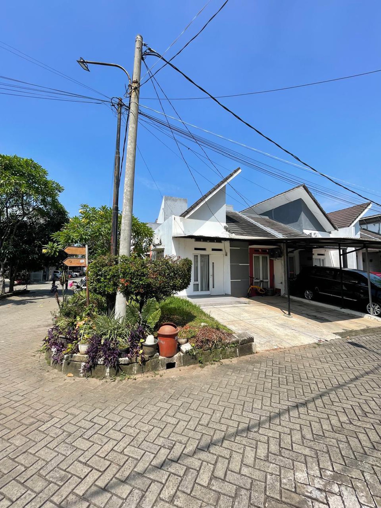 Rumah Siap Huni dengan Hunian Nyaman dan Asri di @Pondok Aren, Tangerang Selatan