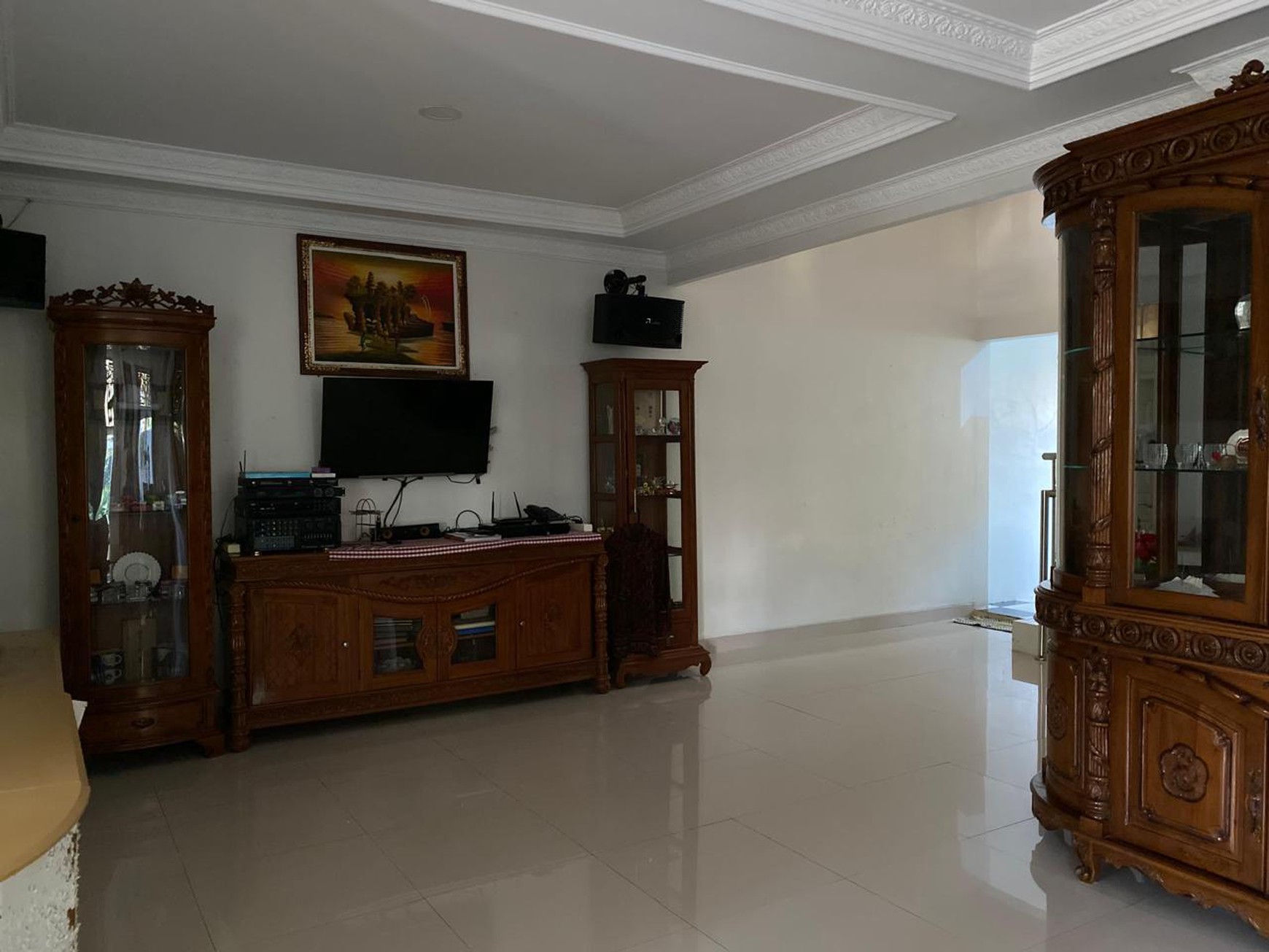 Rumah 2 Lantai Siap Huni dengan Hunian Nyaman dan Asri @Ciledug, Tangerang