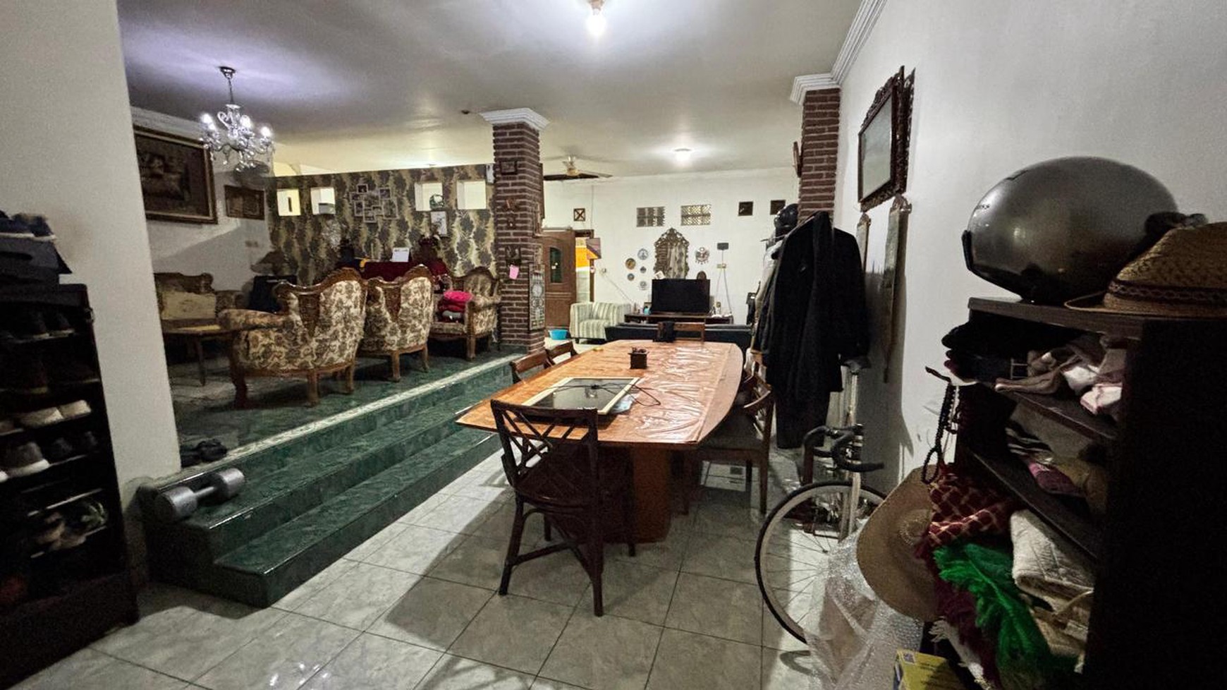 Rumah & Kios, Lokasi strategis dekat BXC.