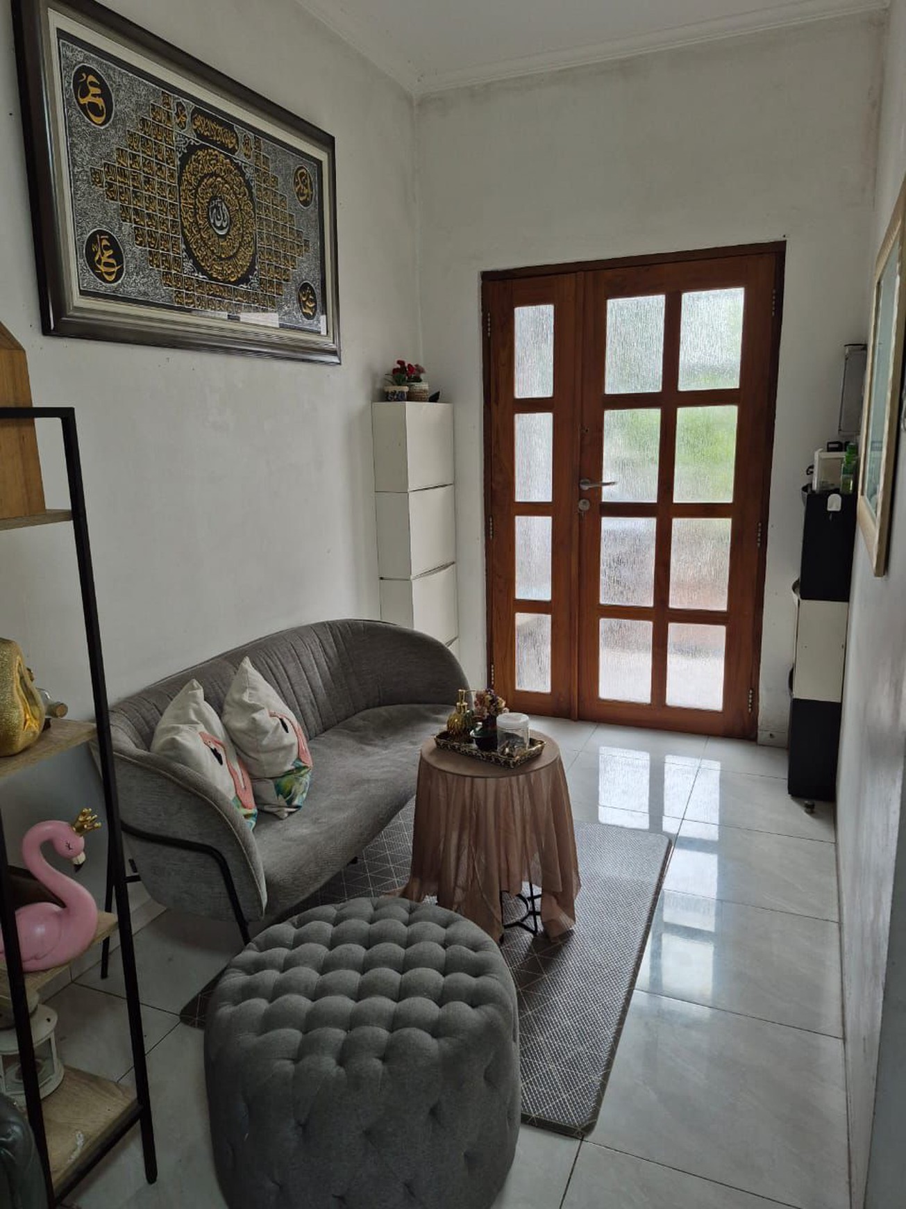 Rumah 3 Lantai Mewah SHM Siap Huni dengan Hunian Nyaman @Ciputat