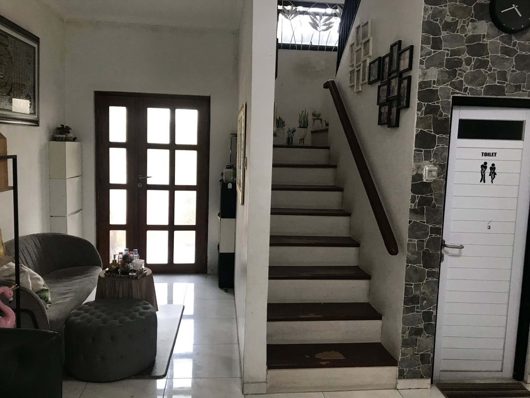 Rumah 3 Lantai Mewah SHM Siap Huni dengan Hunian Nyaman @Ciputat