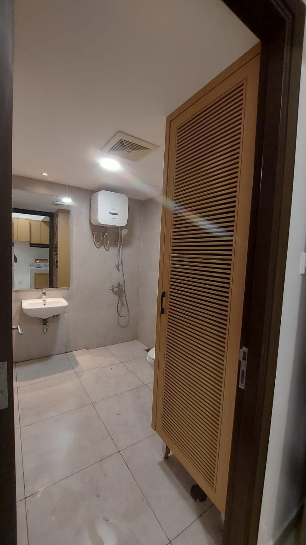 Apartemen Chadstone Konsep Modern - Cocok Untuk Keluarga dan Pekerja Profesional