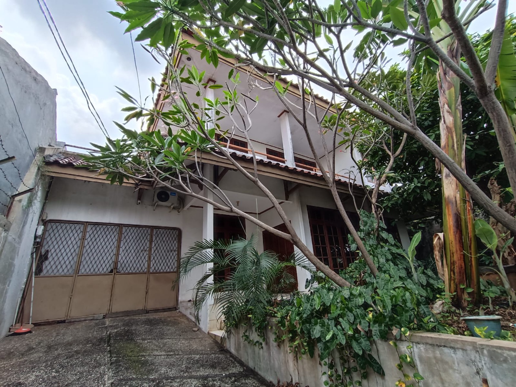 Rumah Jl Teuku, Depok