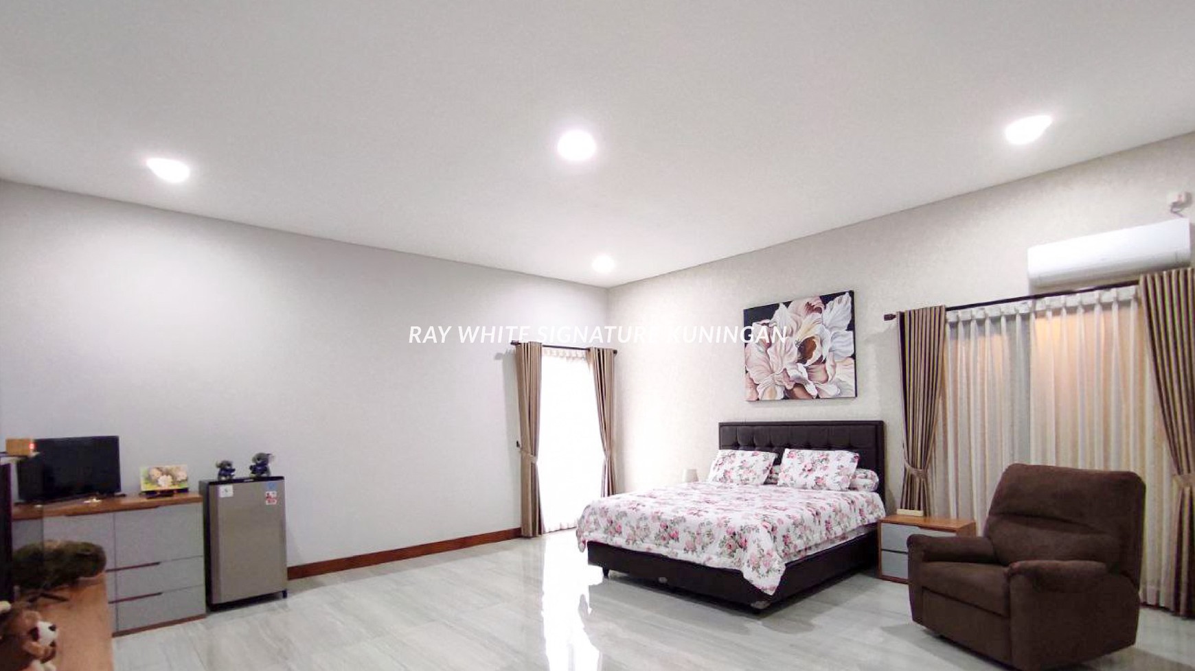 Rumah Siap Huni di Sentul City Bogor Cluster England Park
