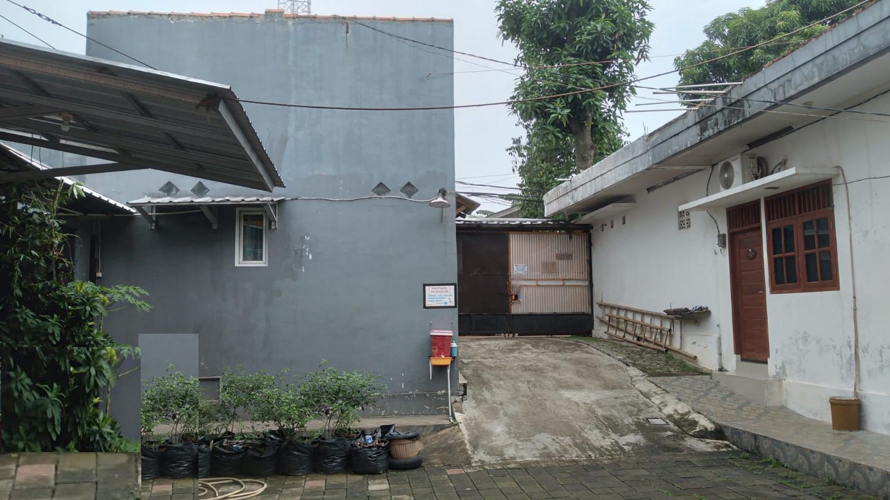 Rumah Kost- Kost san 6 - 10 Kamar Lokasi strategis dekat BXC.