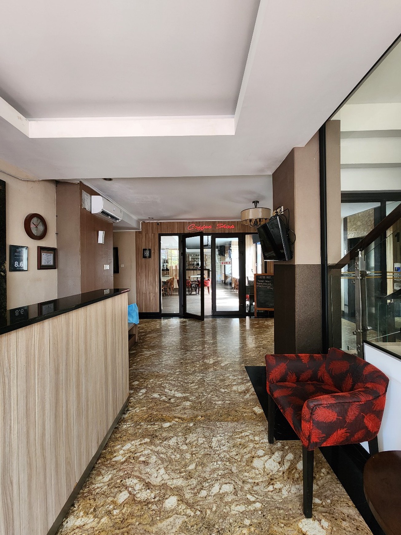 Dijual Hotel Bintang 3 di Kawasan Bendungan Hilir, Jakarta Selatan