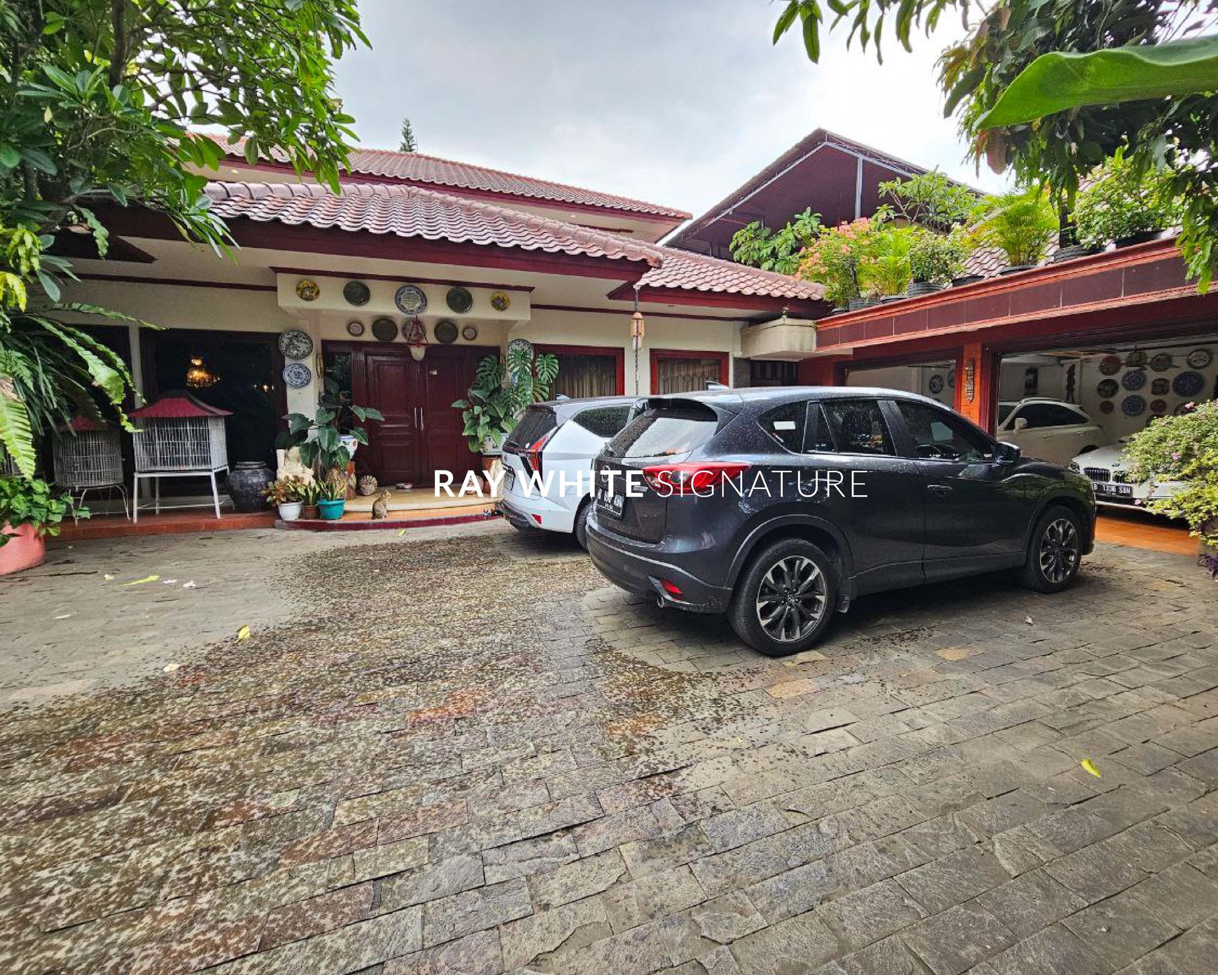 Rumah di daerah Kebagusan dekat Ragunan, di Jl. Anggrek