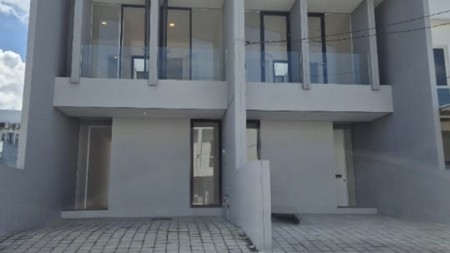 DIJUAL RUMAH KEMBAR 2 SIAP HUNI, Graha Green Garden, Dian Istana, Surabaya Barat