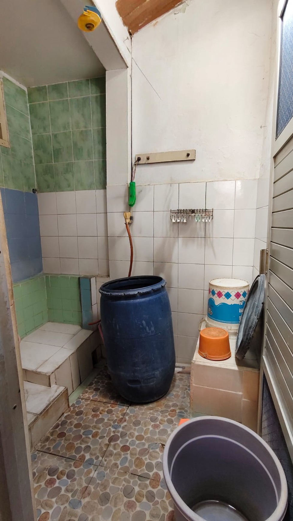 Rumah Strategis Jalan Ramai Cocok untuk Usaha Tridaya Sakti Tambun Selatan Bekasi