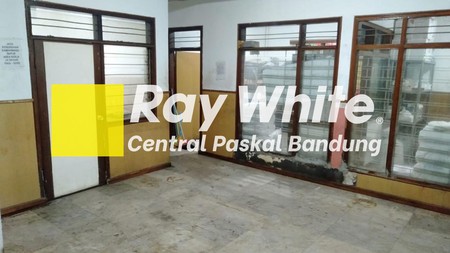 Rumah Tinggal dan Gudang di Sayap Ramdhan Bandung