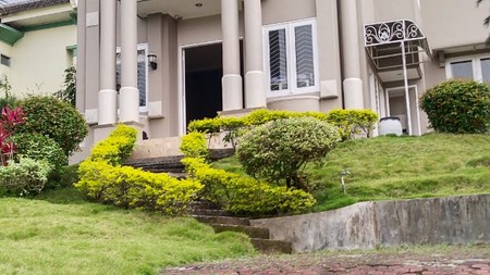 Dijual cepat villa di Trawas lokasi puncak trawas tidak jauh dari wisata glamping 