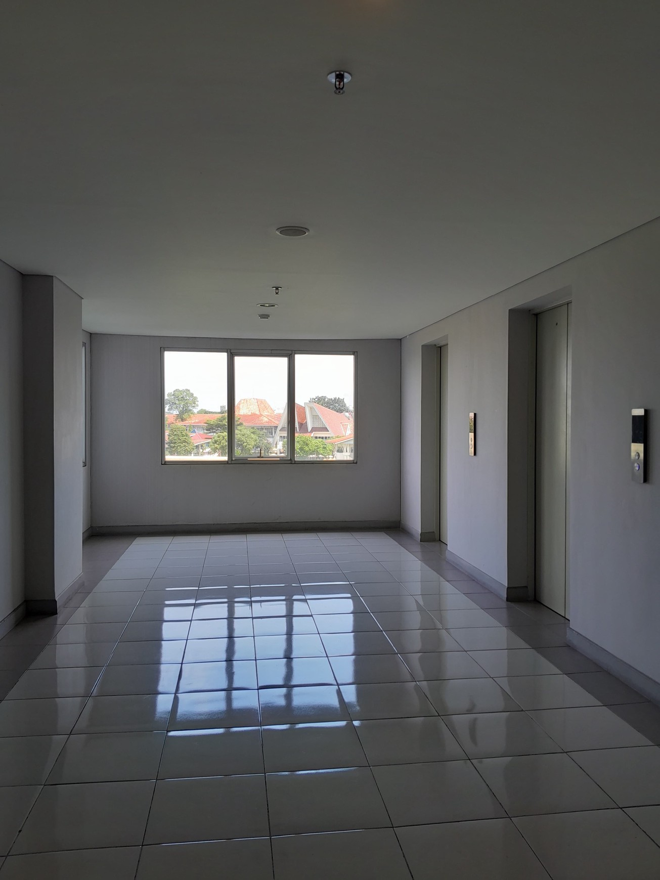 Apart Siap Huni Di Emerald Bintaro Jaya Sektor 9