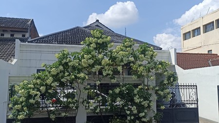 Rumah Bagus Di Jl Palapa Ciputat Tangerang Selatan