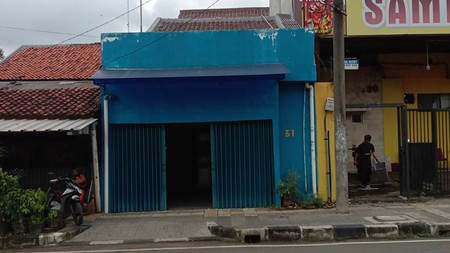 Rumah Hitung Tanah Di Jl Lapangan Bola Kebon Jeruk Jakarta Barat