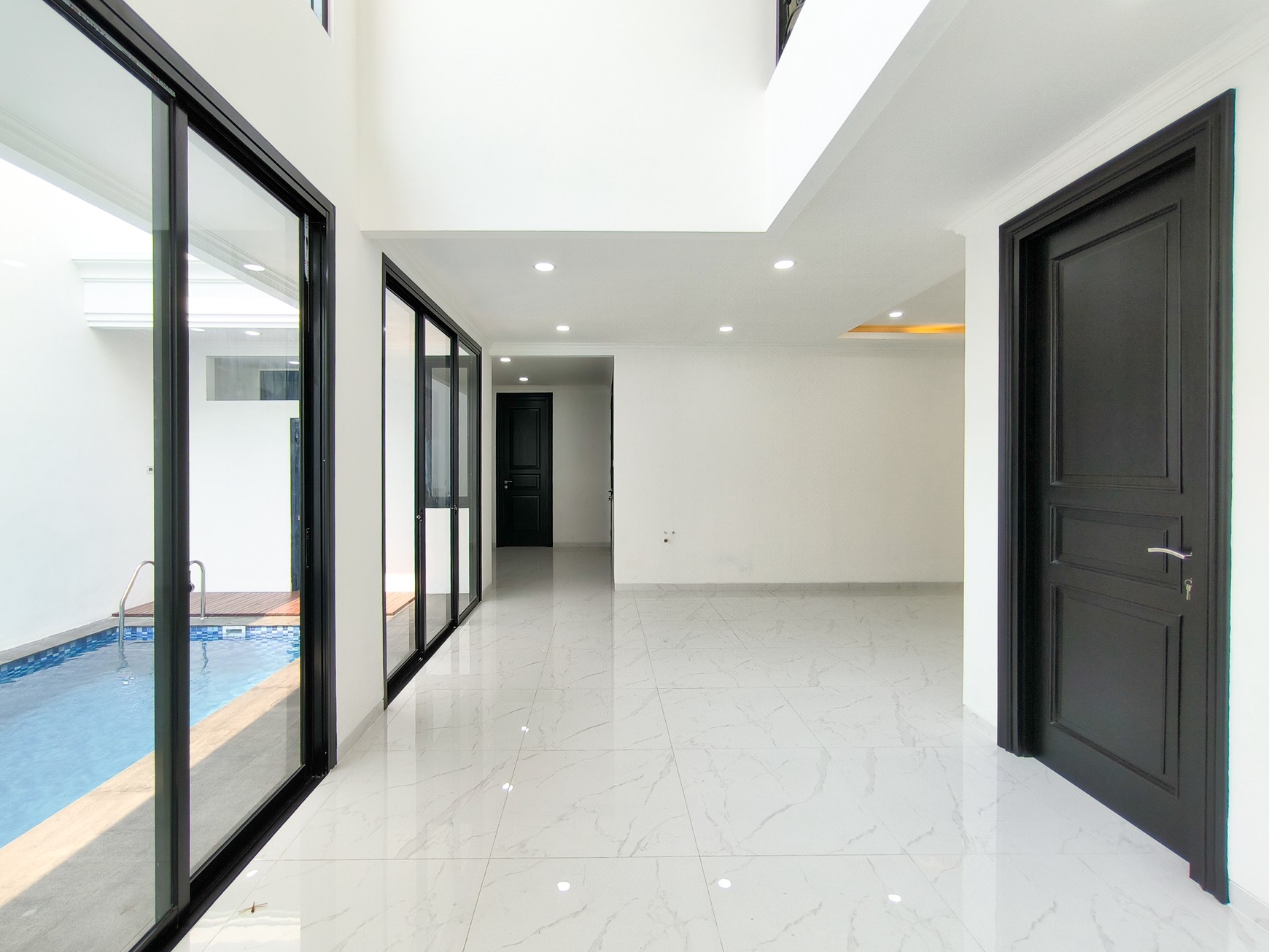 Rumah Baru Mewah dengan Pool di Bintaro Jaya Sektor 9