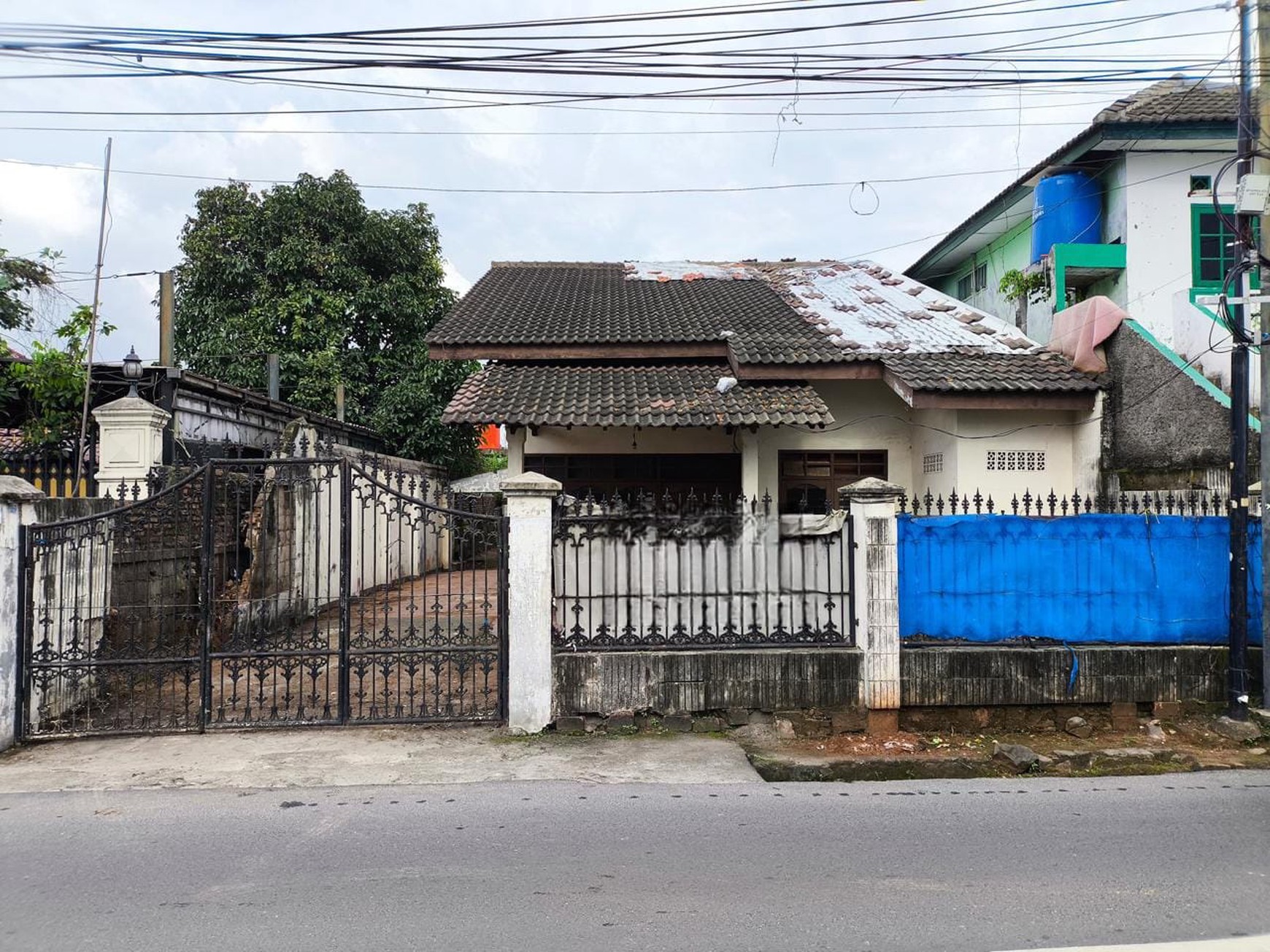Rumah Hitung Tanah Di Jl Batu Ampar Concet Jakarta Timur