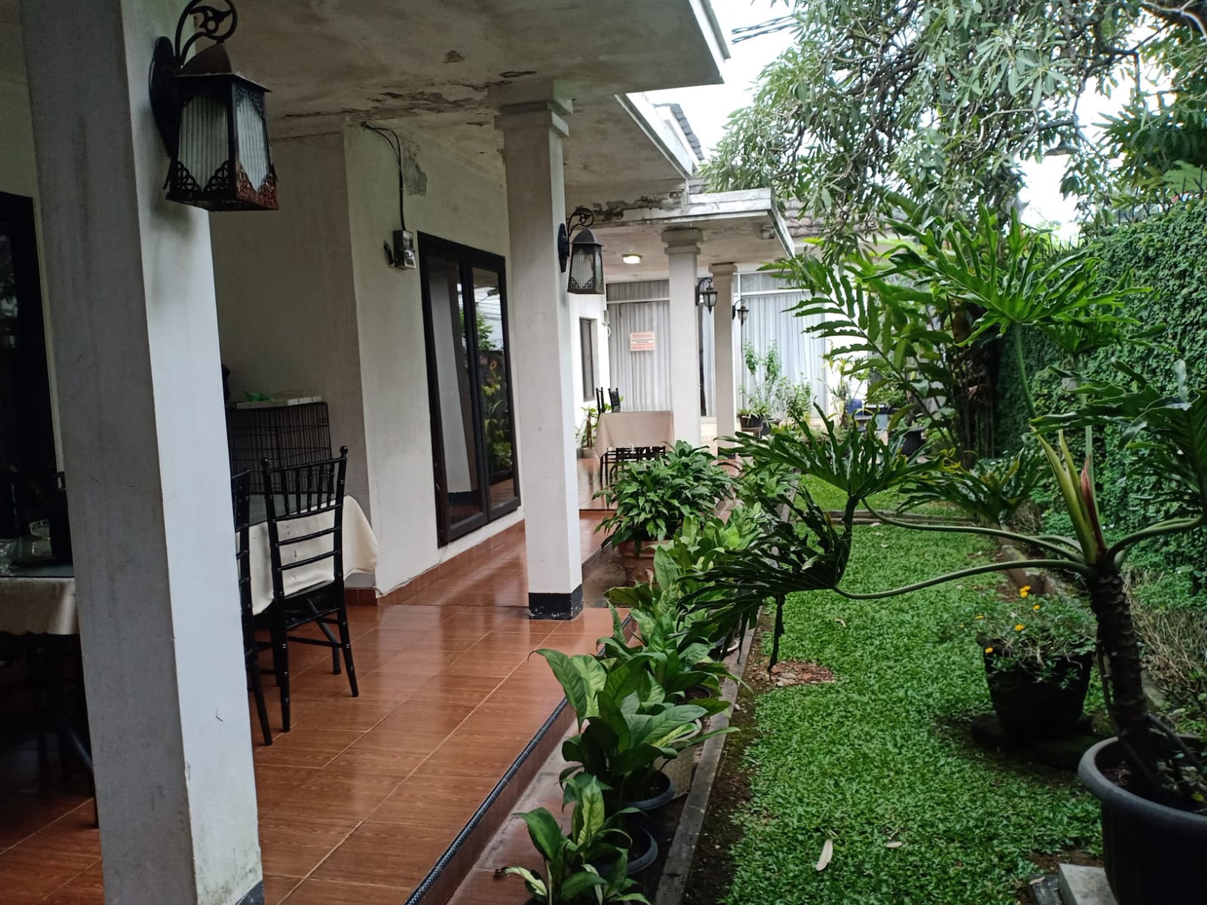 Rumah Bagus Di Jl Kaca Piring Cinere Depok Jawa Barat