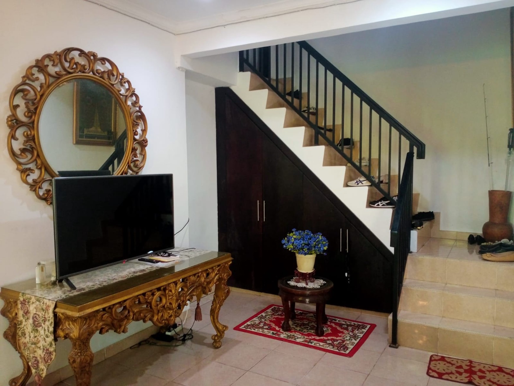 Rumah Bagus Di Jl Kaca Piring Cinere Depok Jawa Barat