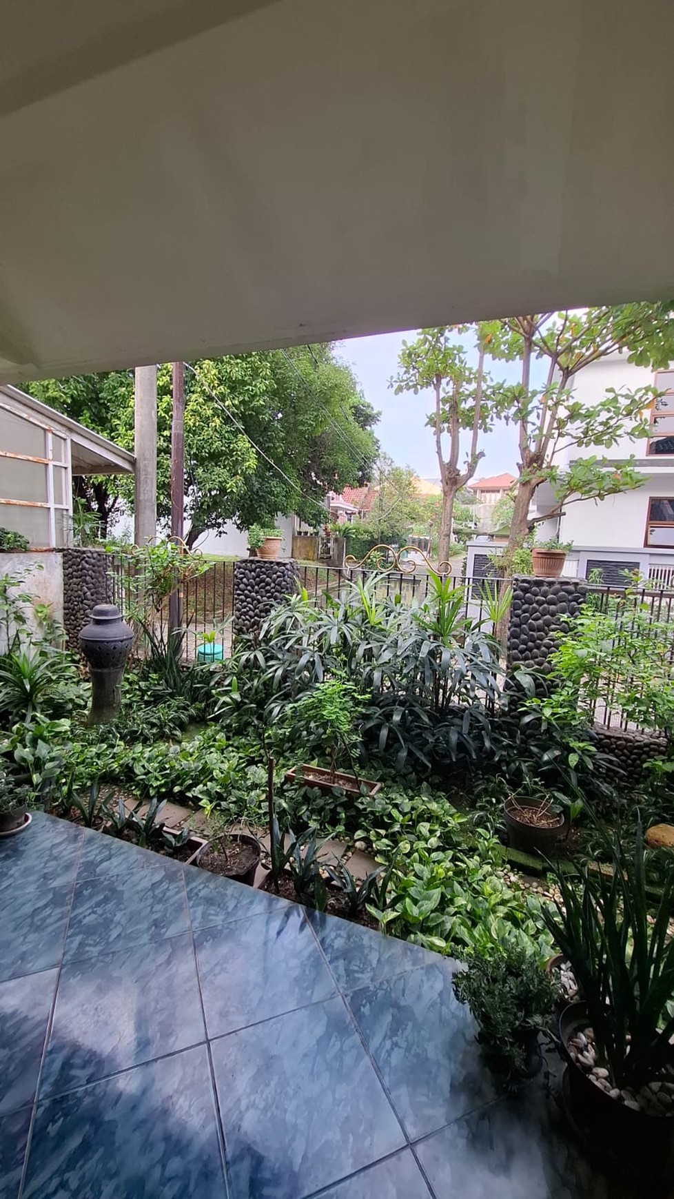 Rumah Bagus Di Puri Flamboyan, Jl Flamboyan Citra Ciputat Tangerang Selatan