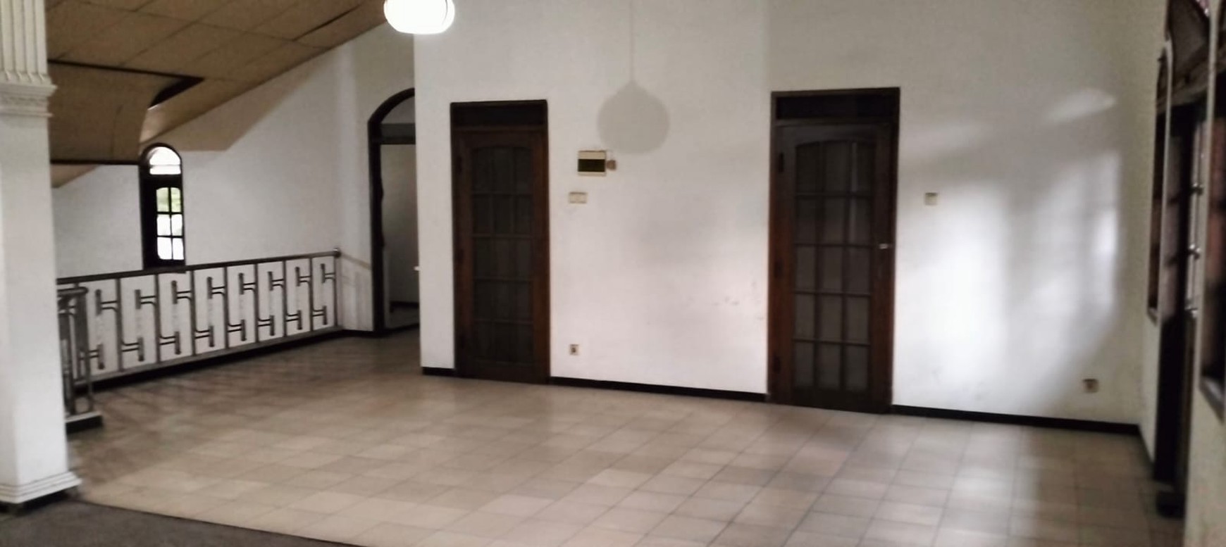 DIJUAL/DISEWAKAN Rumah Komersial Jl. Imam Bonjol