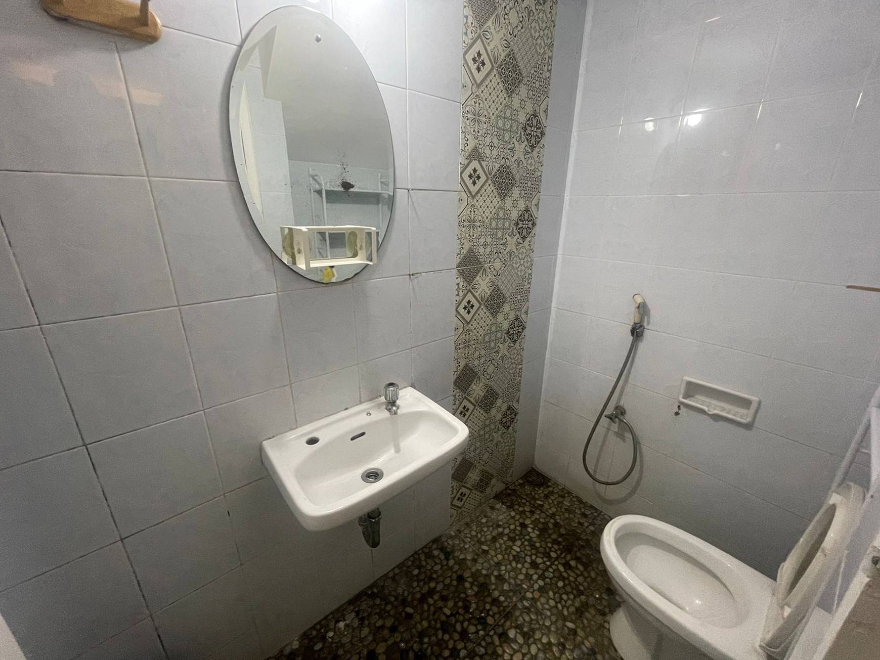 Rumah siap huni di Kota WisataLT 180LB 4504KT5KMRangka baja ringan