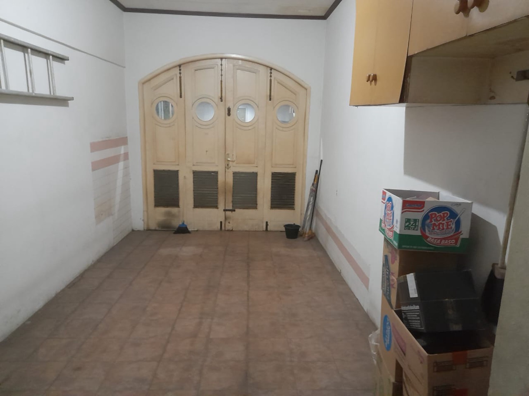 Rumah Kelapa Cengkir Timur, Kelapa Gading