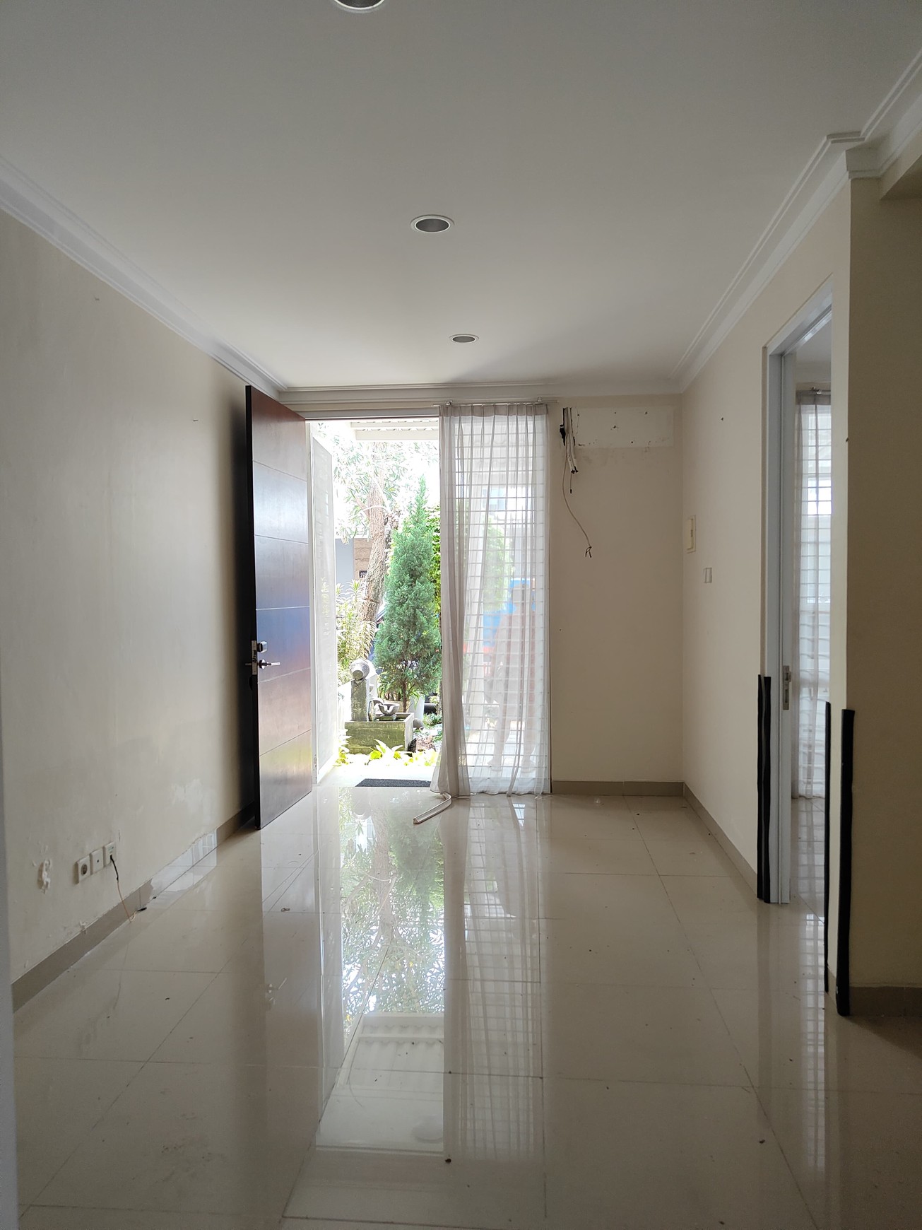 RUMAH MINIMALIS 2 LANTAI SIAP HUNI DI CITRA GRAN CIBUBUR