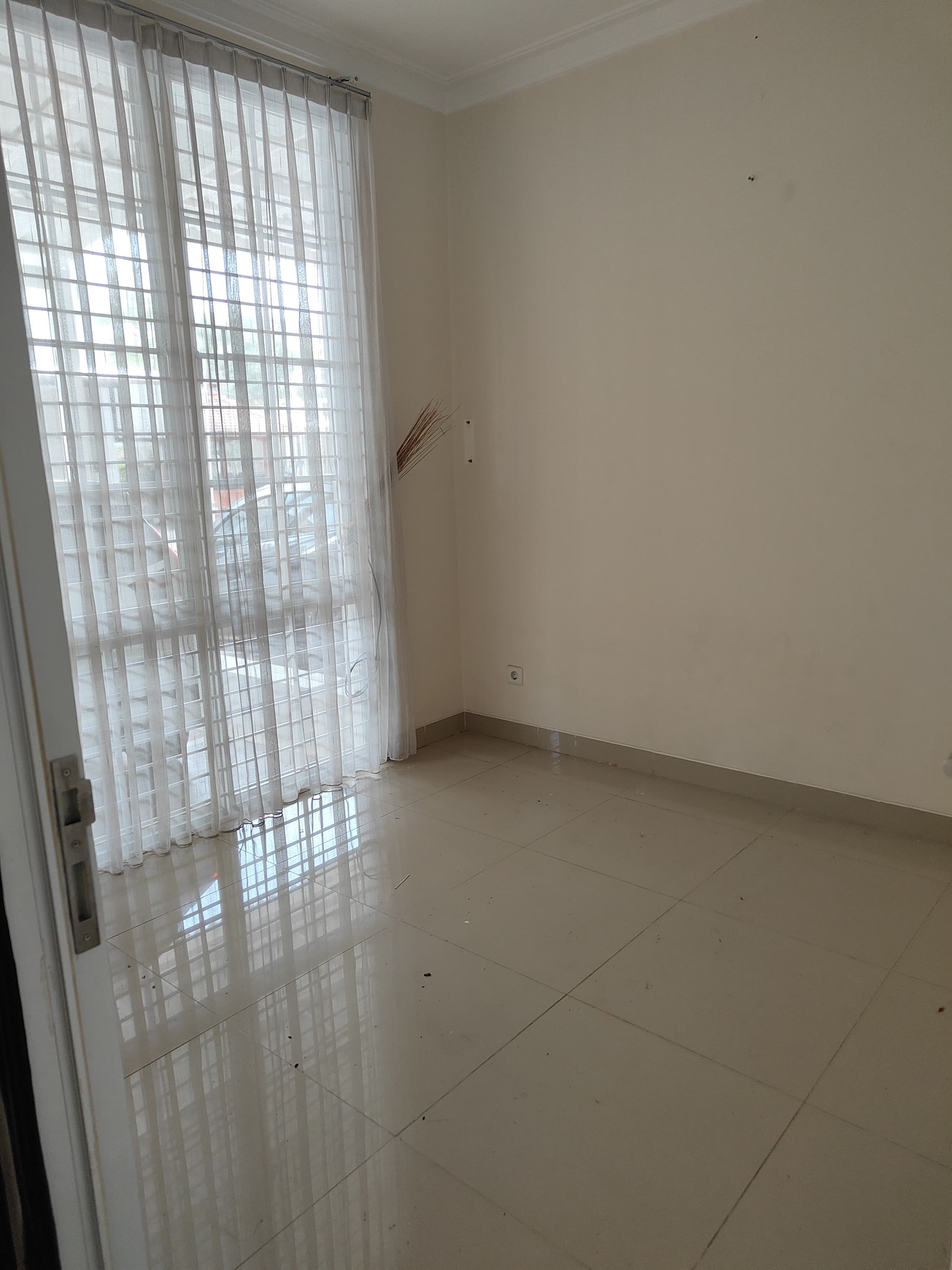 RUMAH MINIMALIS 2 LANTAI SIAP HUNI DI CITRA GRAN CIBUBUR