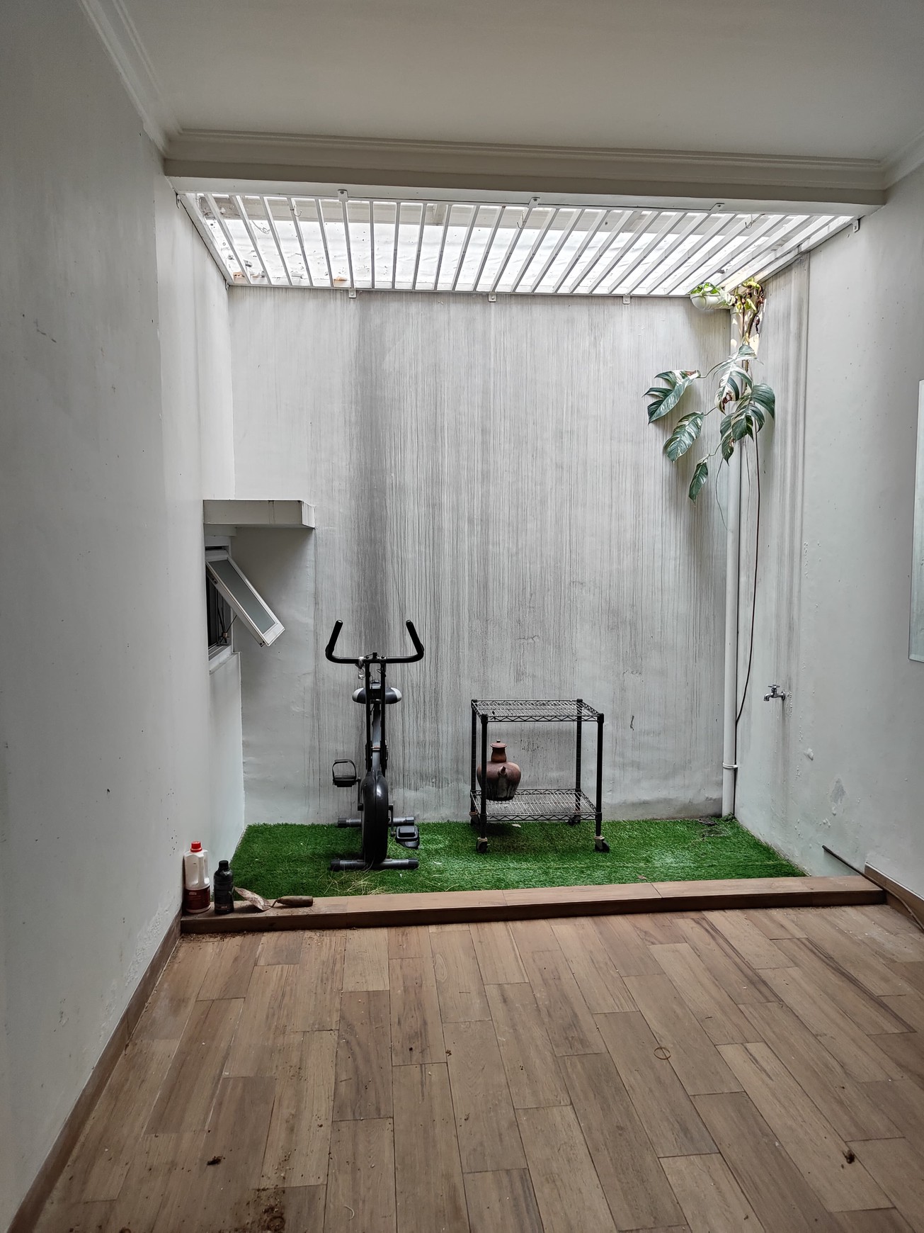 RUMAH MINIMALIS 2 LANTAI SIAP HUNI DI CITRA GRAN CIBUBUR