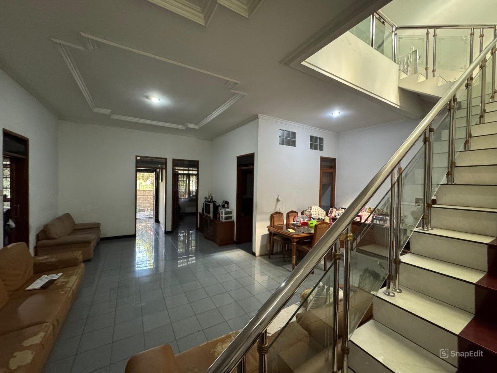 Rumah Bagus 2 Lantai di Perumahan Sakura Indah