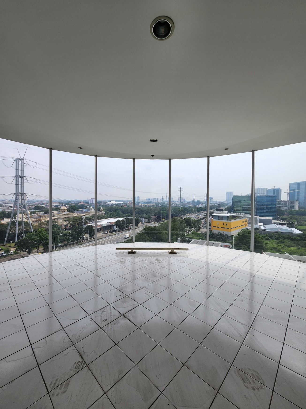 Dijual Showroom Honda Mugen, Puri Indah, Jakarta Barat