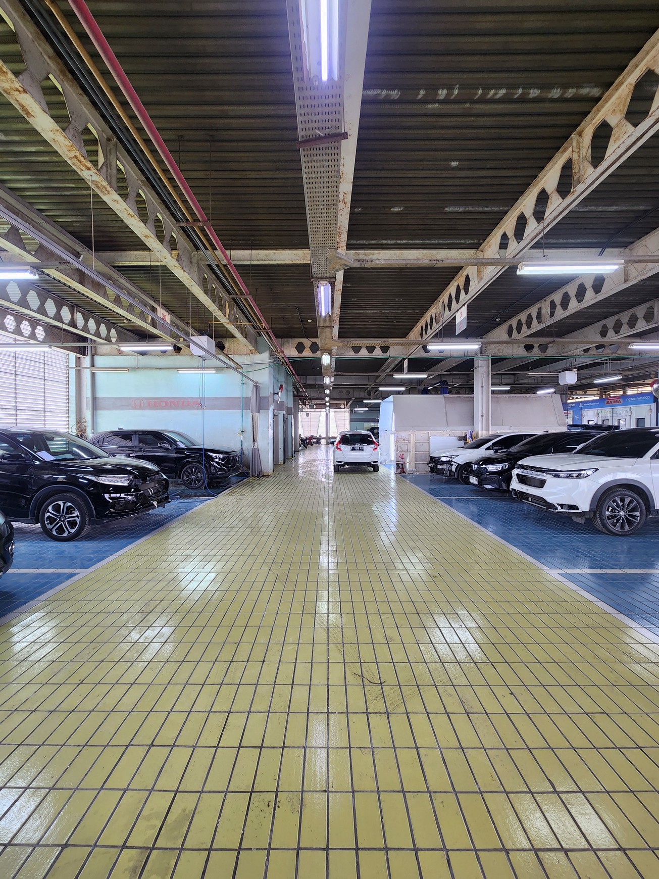 Dijual Showroom Honda Mugen, Puri Indah, Jakarta Barat