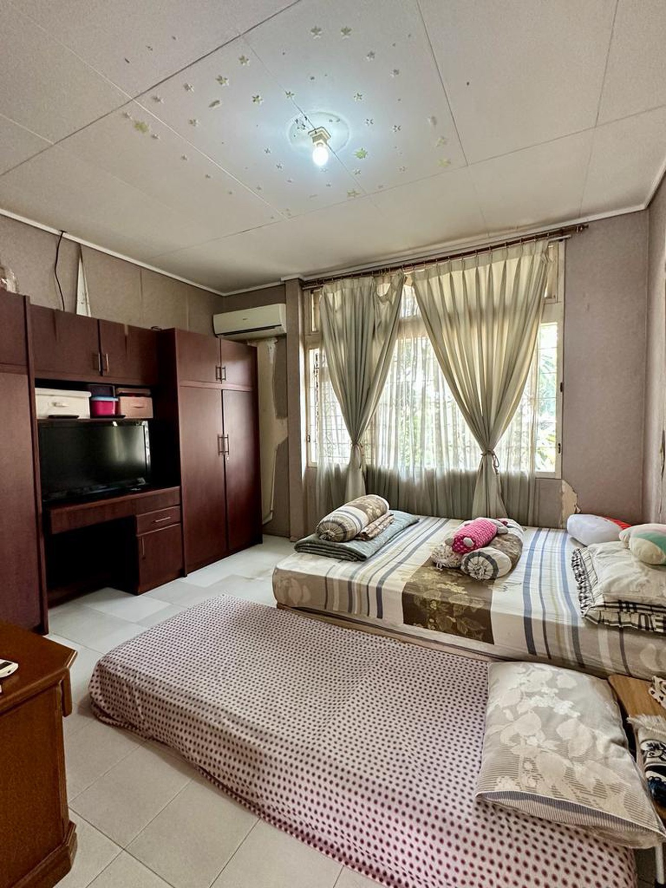Di jual Rumah Lama di Jl H.Nawi 1 Gandaria Selatan - Jaksel