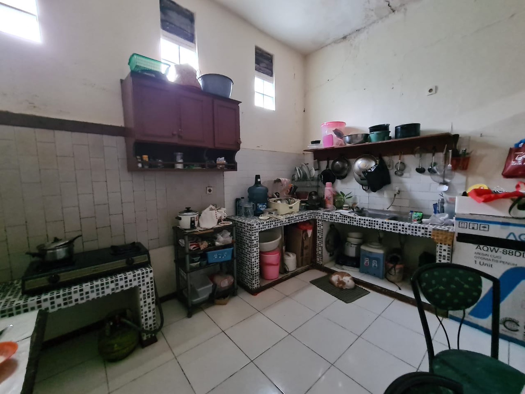 Rumah Nyaman di Cinere Bangunan 1 Lantai dengan Halaman Luas