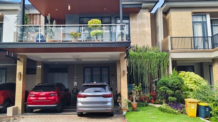 Rumah Mewah dekat Penabur Kota Wisata 