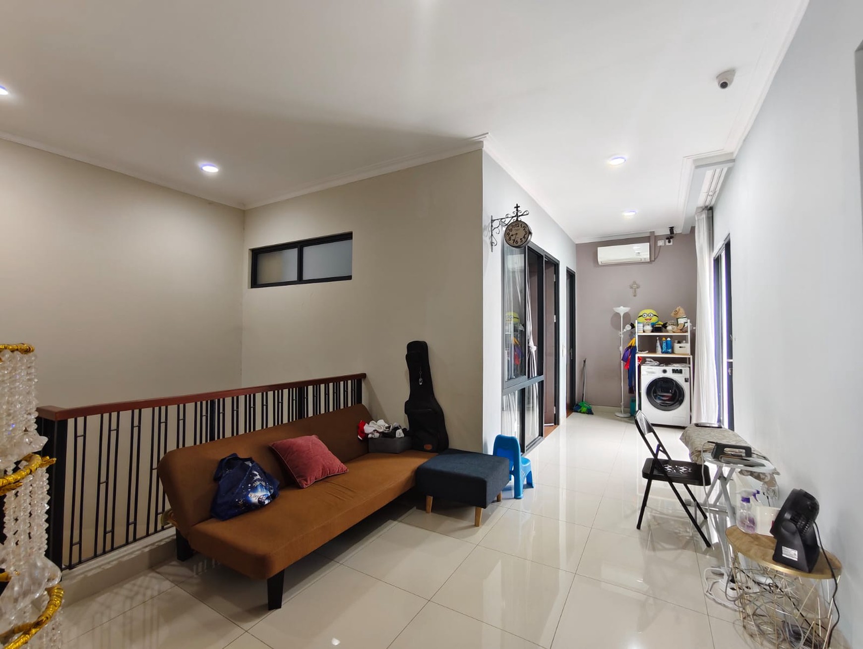 Rumah Mewah dekat Penabur Kota Wisata 