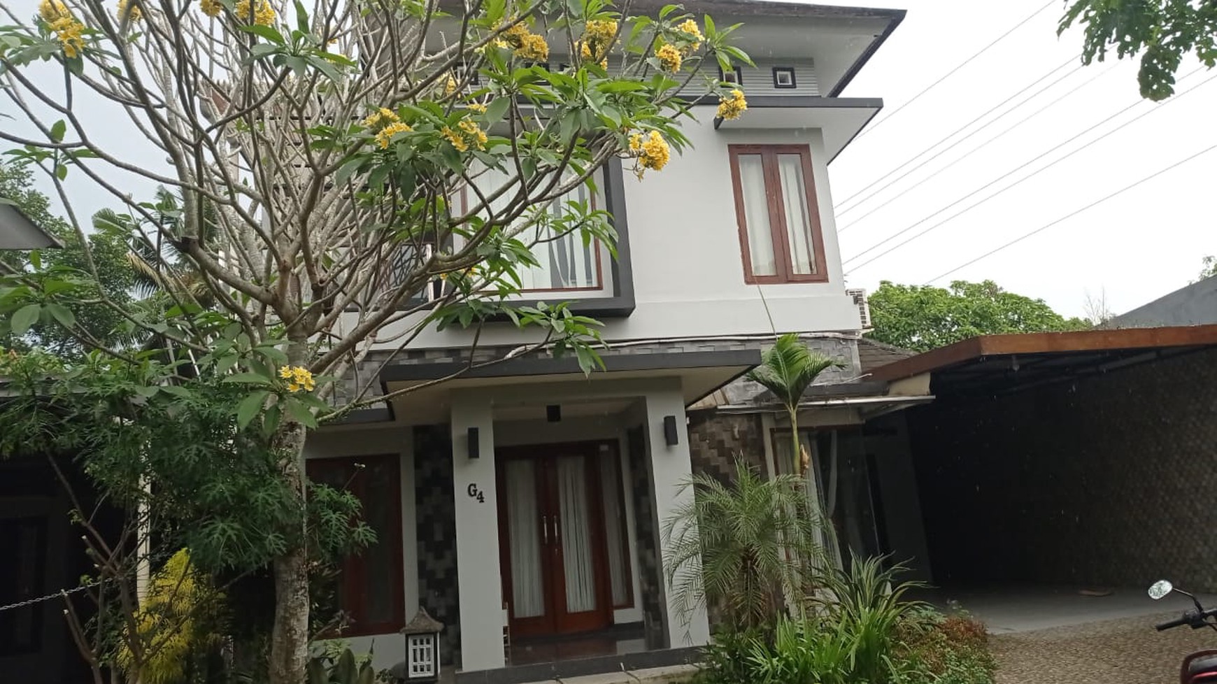 Disewakan Rumah Tinggal Semi Furnish di Perum Jalan Palagan km11 Ngaglik Sleman