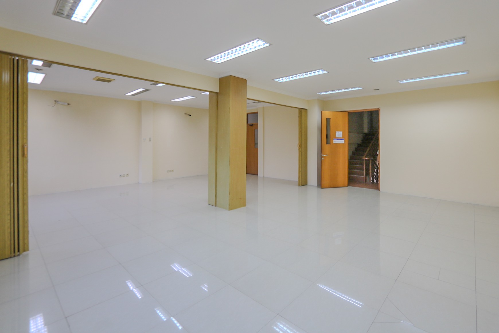 RUKO GANDENG 2 DI BALAI PUSTAKA, RAWAMANGUN, DEKAT KELAPA GADING, AKSES MUDAH KE MENTENG