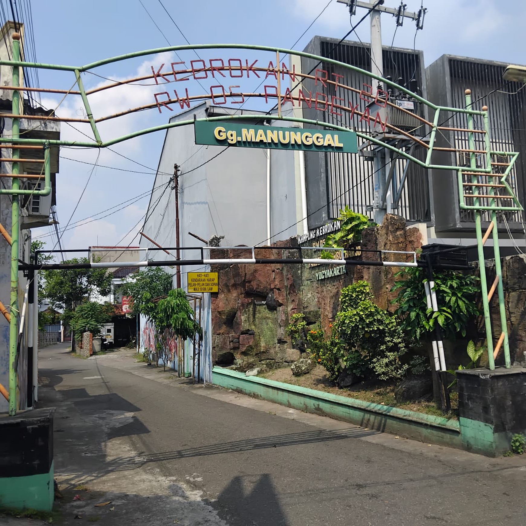 Tanah Luas 105 Meter Persegi Lokasi Strategis Dekt RS Hidayatullah Yogyakarta 