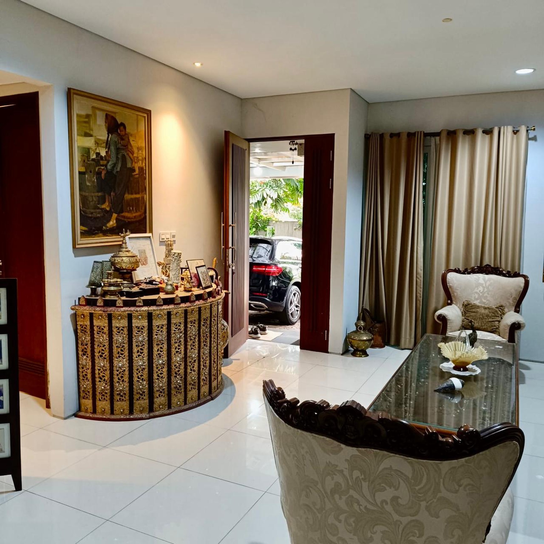 Rumah HOOK 2 Lantai Siap Huni dengan Hunian Nyaman dan Asri @Ciputat
