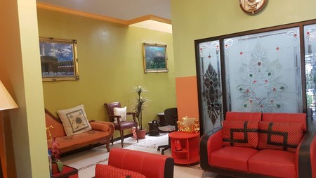 Rumah Cantik 2 lantai Cocok Untuk Villa di dekat Kota Batu Harga 1,35M Nego!!!