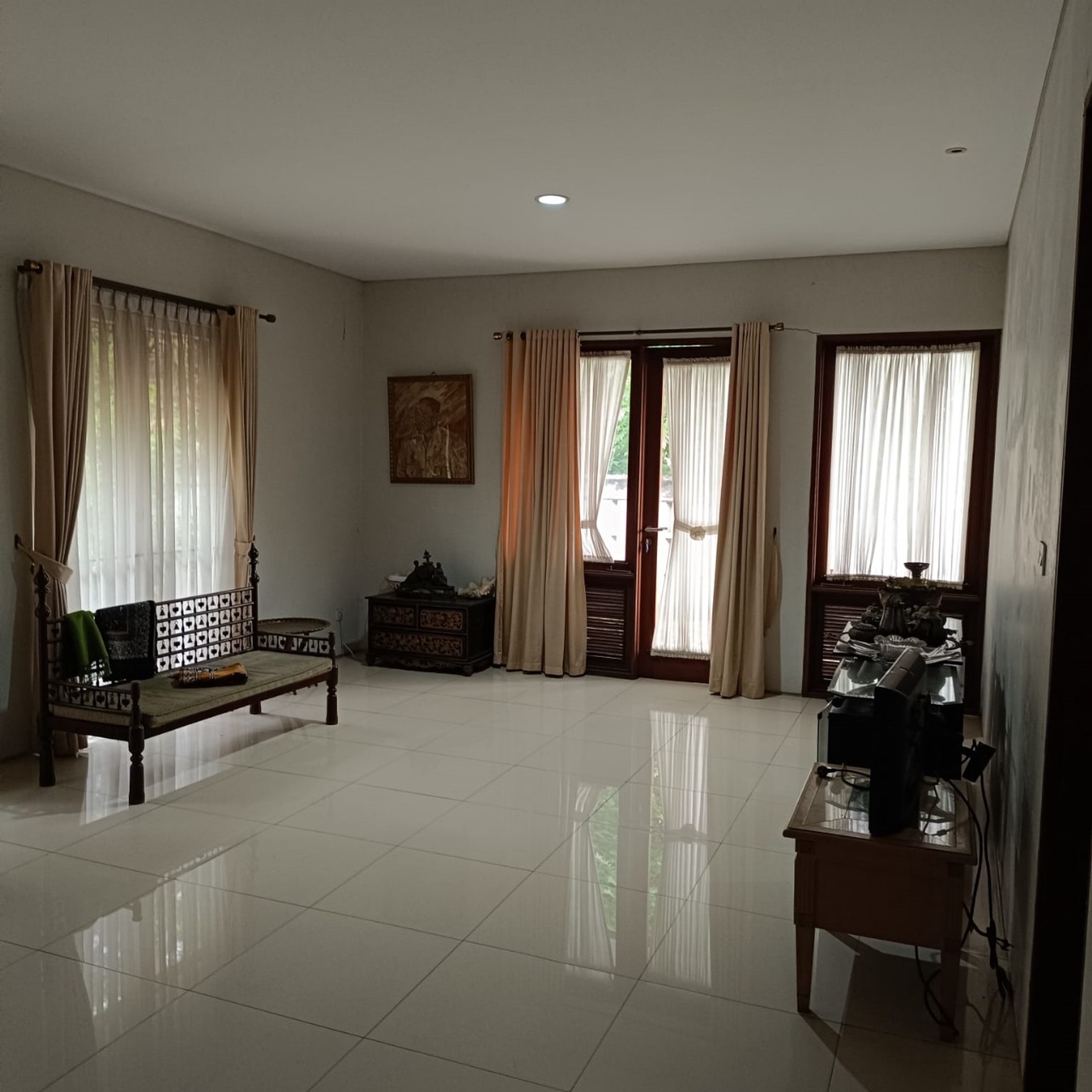 Rumah Bagus 2 Lantai di Puri Padi-Padi Housing Complex Jl Baitis Salmah Sawah Baru Ciputat Tangerang Selatan