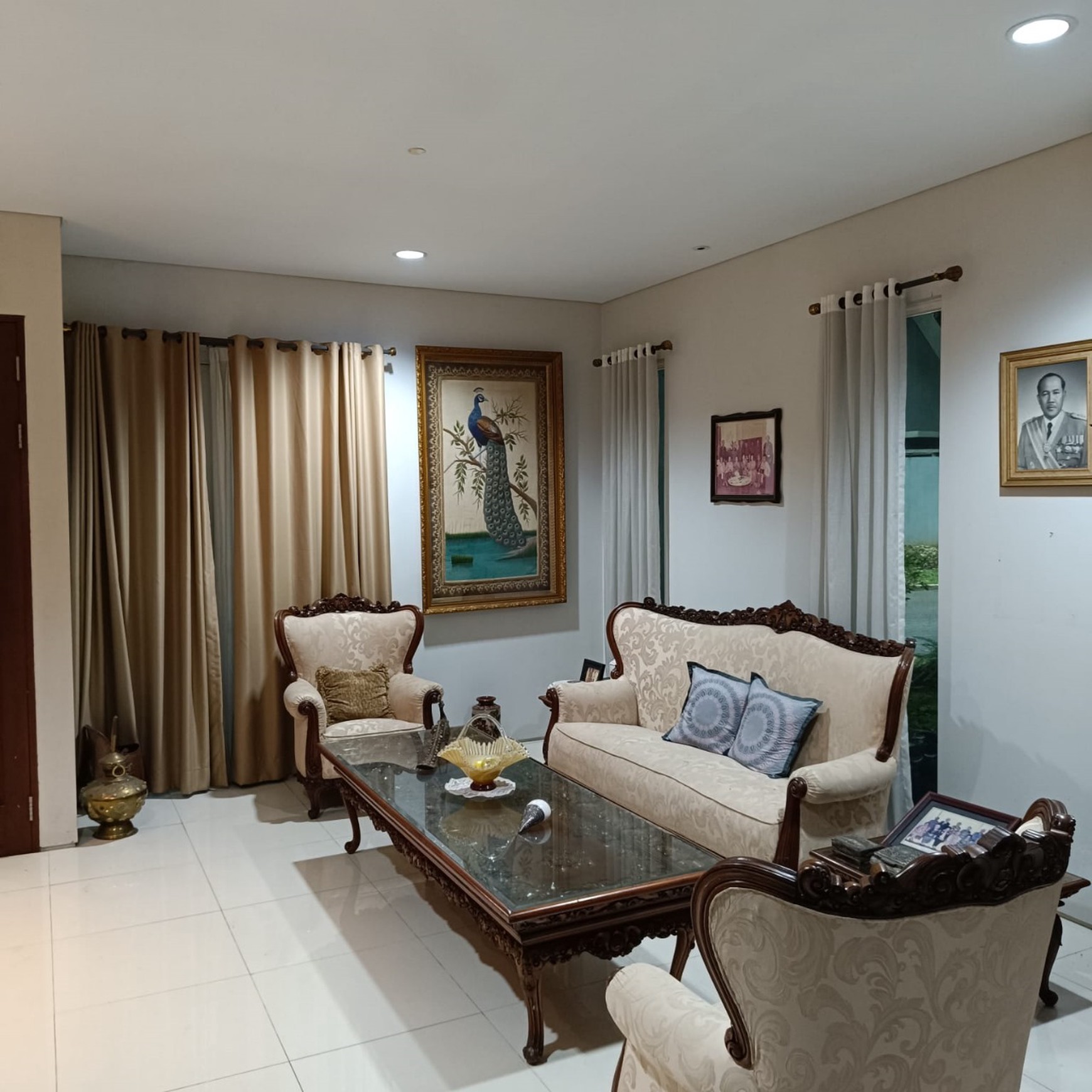 Rumah Bagus 2 Lantai di Puri Padi-Padi Housing Complex Jl Baitis Salmah Sawah Baru Ciputat Tangerang Selatan