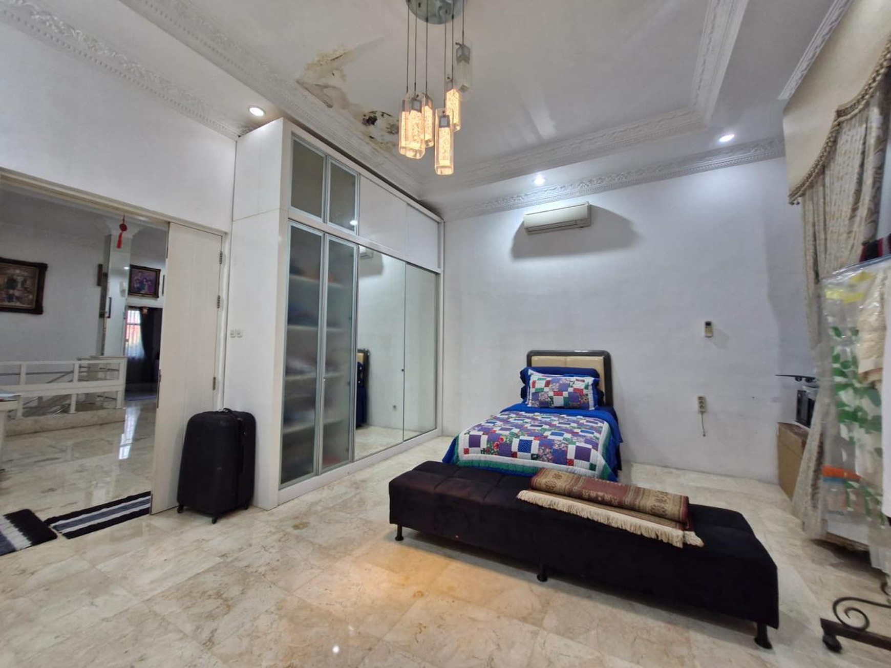 Di jual Rumah di Jl Jamblang Pejaten Jati Padang - Pasar Minggu Jakarta Selatan