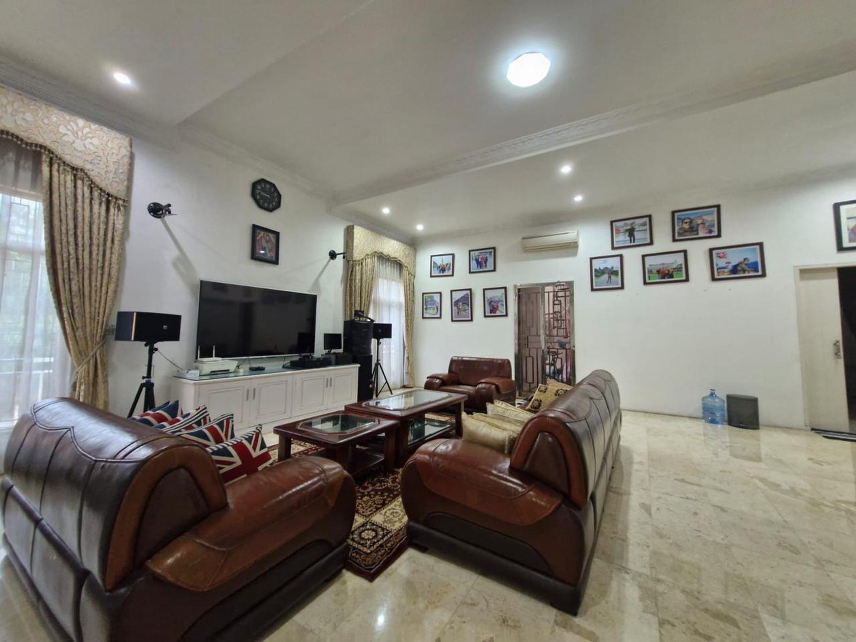 Di jual Rumah di Jl Jamblang Pejaten Jati Padang - Pasar Minggu Jakarta Selatan